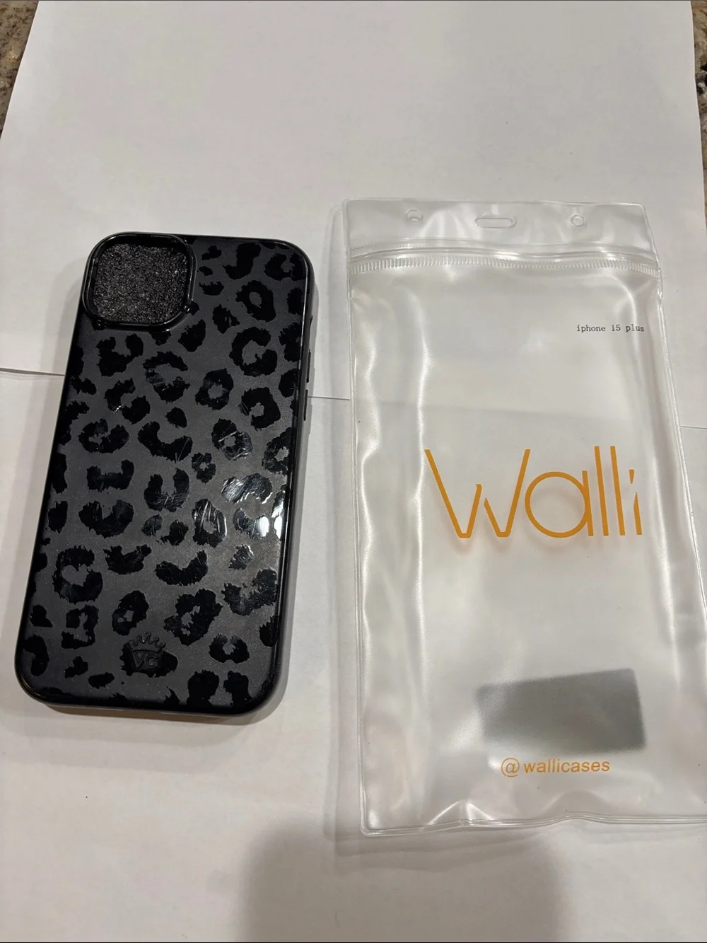 Walli Leopard Print Black iPhone 15 Plus Case